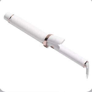 T3 Curling Iron with Rose Gold Accents